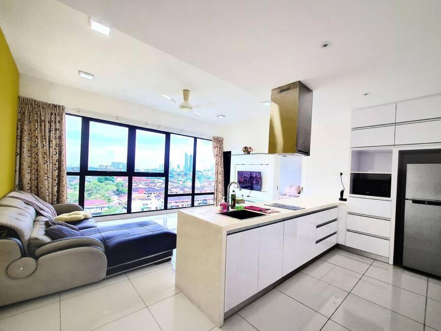 Mosaic Southkey 1 Bedroom Mid Valley By Gdragon Apartment *